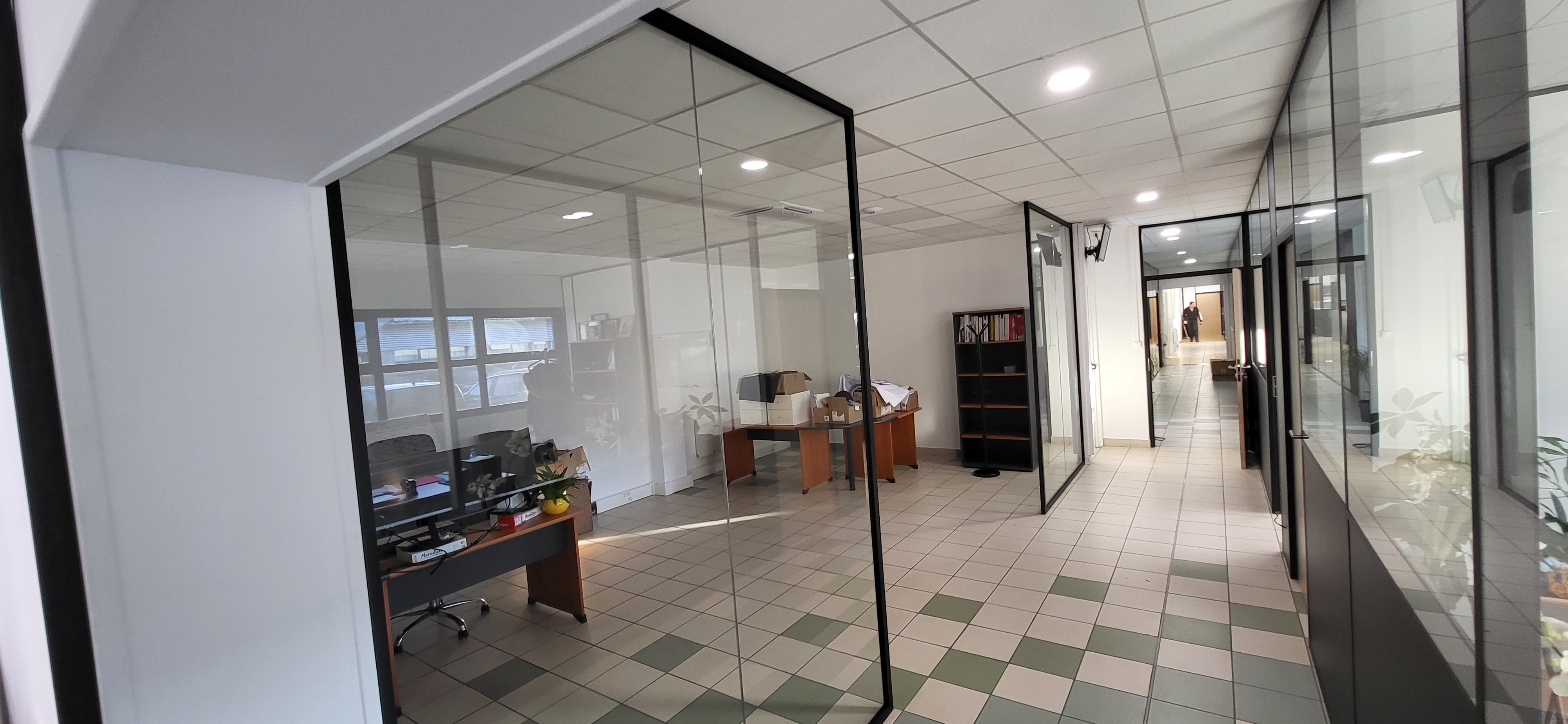 Cloison de séparation 2